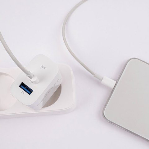 Forever ładowarka sieciowa PD QC TC-07-30AC 1x USB-C 1x USB 30W biała Forever ładowarka sieciowa PD QC TC-07-30AC 1x USB-C 1x USB 30W biała