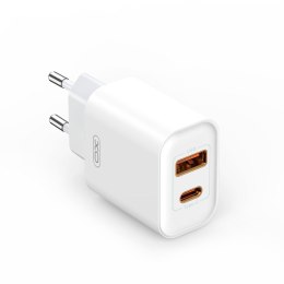 XO ładowarka sieciowa CE12 PD QC 3.0 20W 1x USB 1x USB-C biała + kabel USB - microUSB