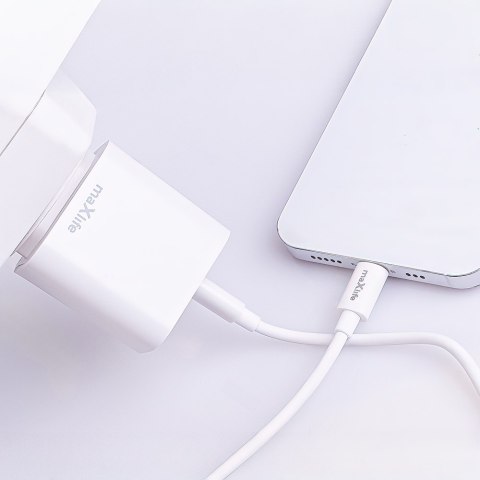 Maxlife ładowarka sieciowa PD QC MXTC-06-20AC 1x USB-C 1x USB 20W biała + kabel USB-C - USB-C 20W Maxlife ładowarka sieciowa PD QC MXTC-06-20AC 1x USB-C 1x USB 20W biała + kabel USB-C - USB-C 20W