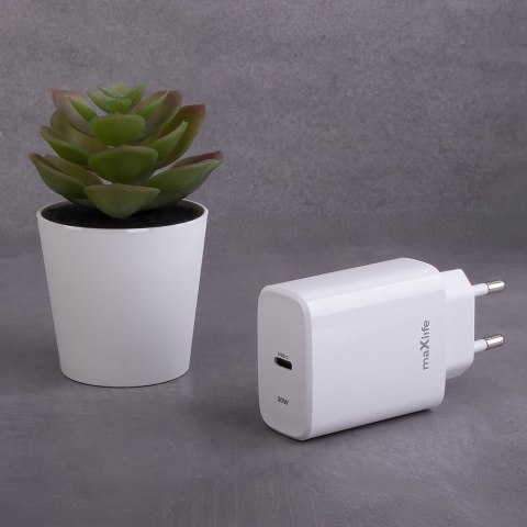Maxlife ładowarka sieciowa PD QC MXTC-10-20C 1x USB-C 20W biała Maxlife ładowarka sieciowa PD QC MXTC-10-20C 1x USB-C 20W biała